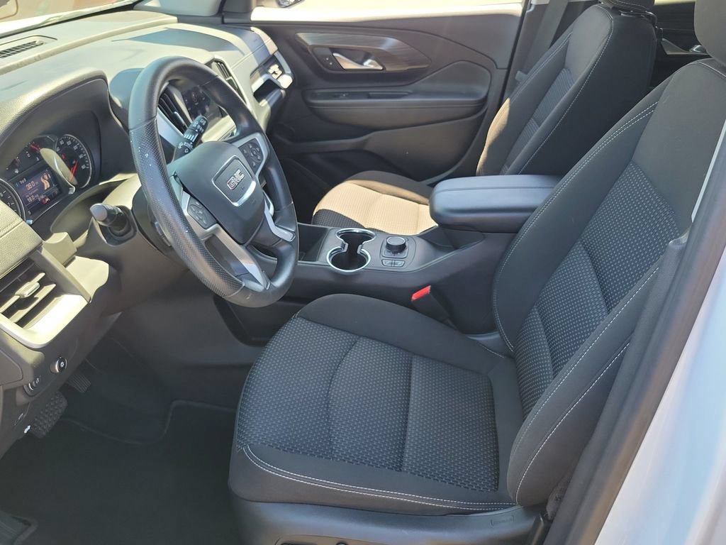 Used 2022 GMC Terrain SLE w/ Driver Convenience Package FWD image 16