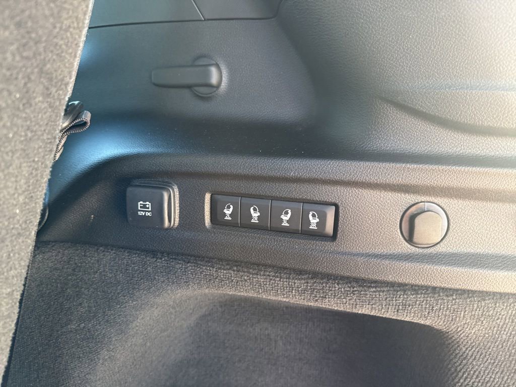 Used 2022 Jeep Grand Cherokee L Overland image 39