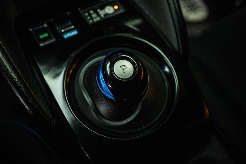 Used 2020 Nissan Leaf SV w/ SV Technology Package image 18
