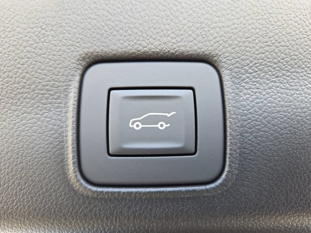 New 2026 Chevrolet TrailBlazer RS w/ Convenience Package FWD image 19
