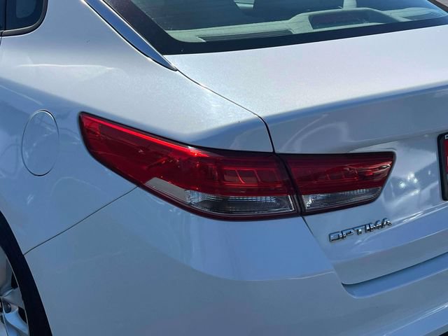 Used 2016 Kia Optima EX FWD image 9