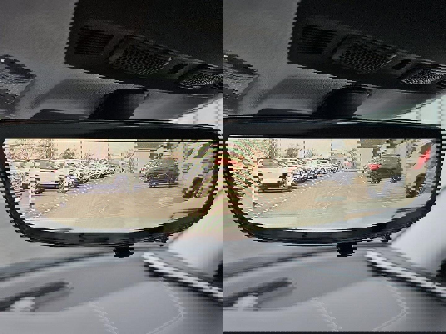 Used 2021 Chevrolet Corvette Stingray Premium Cpe w/ Z51 Performance Package image 19