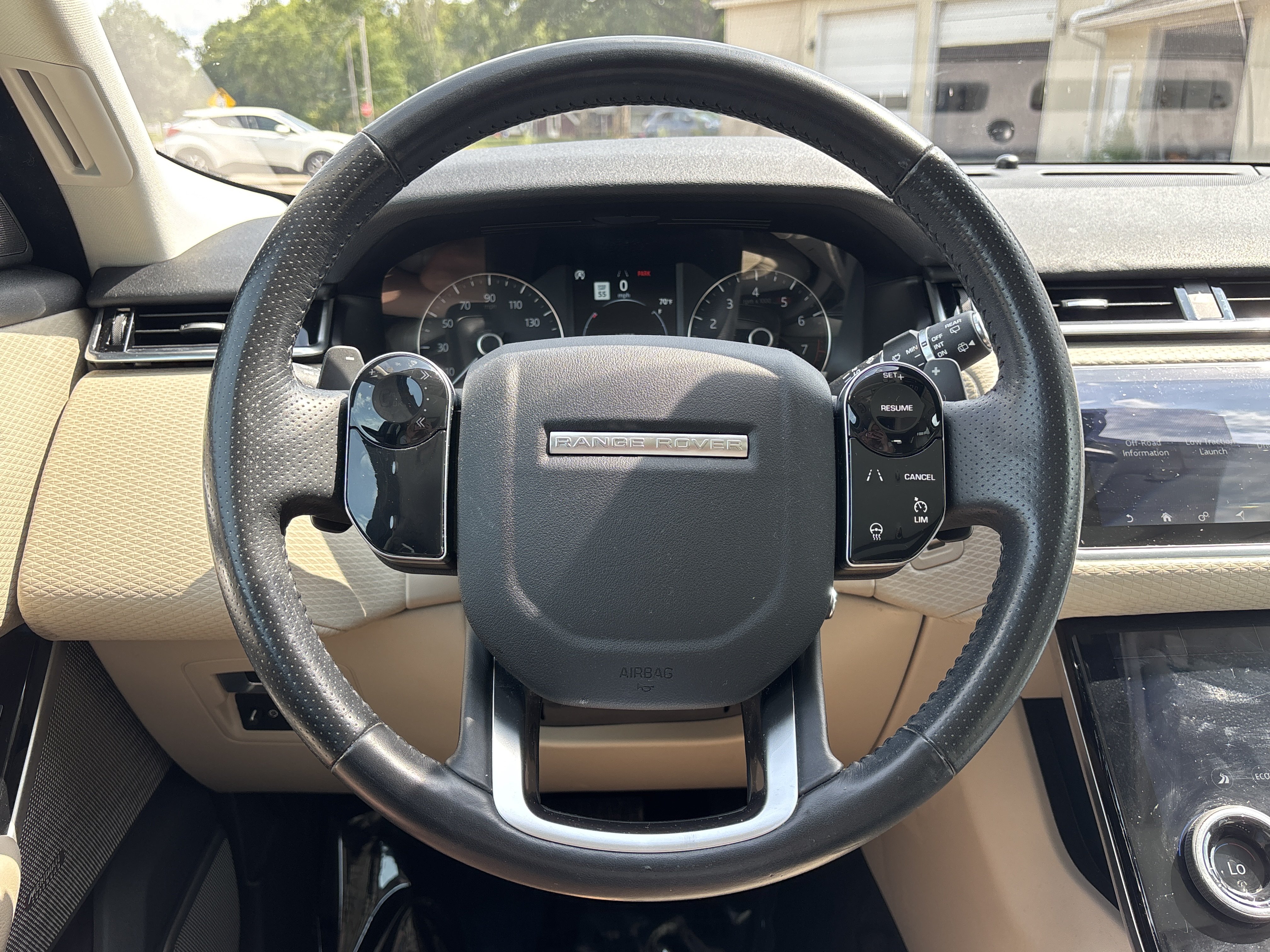 Used 2020 Land Rover Range Rover Velar S AWD/4WD image 26
