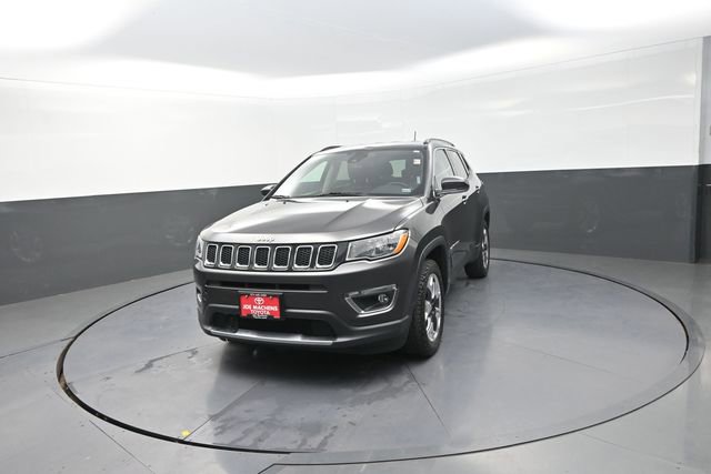 Used 2021 Jeep Compass Limited image 30