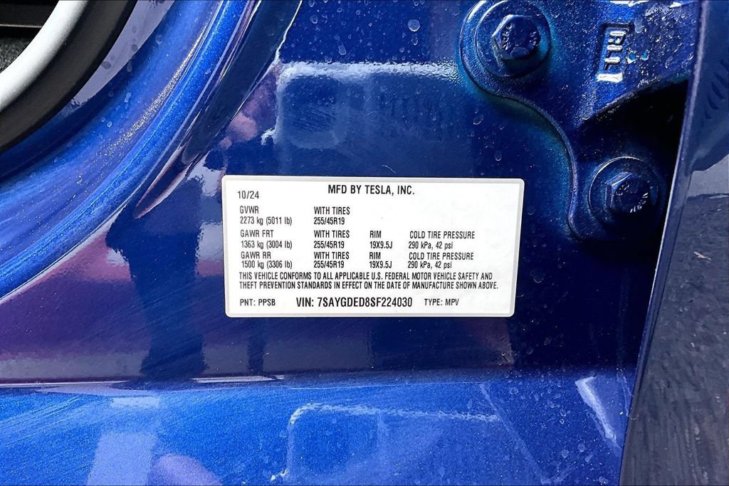 Used 2025 Tesla Model Y Long Range RWD image 35