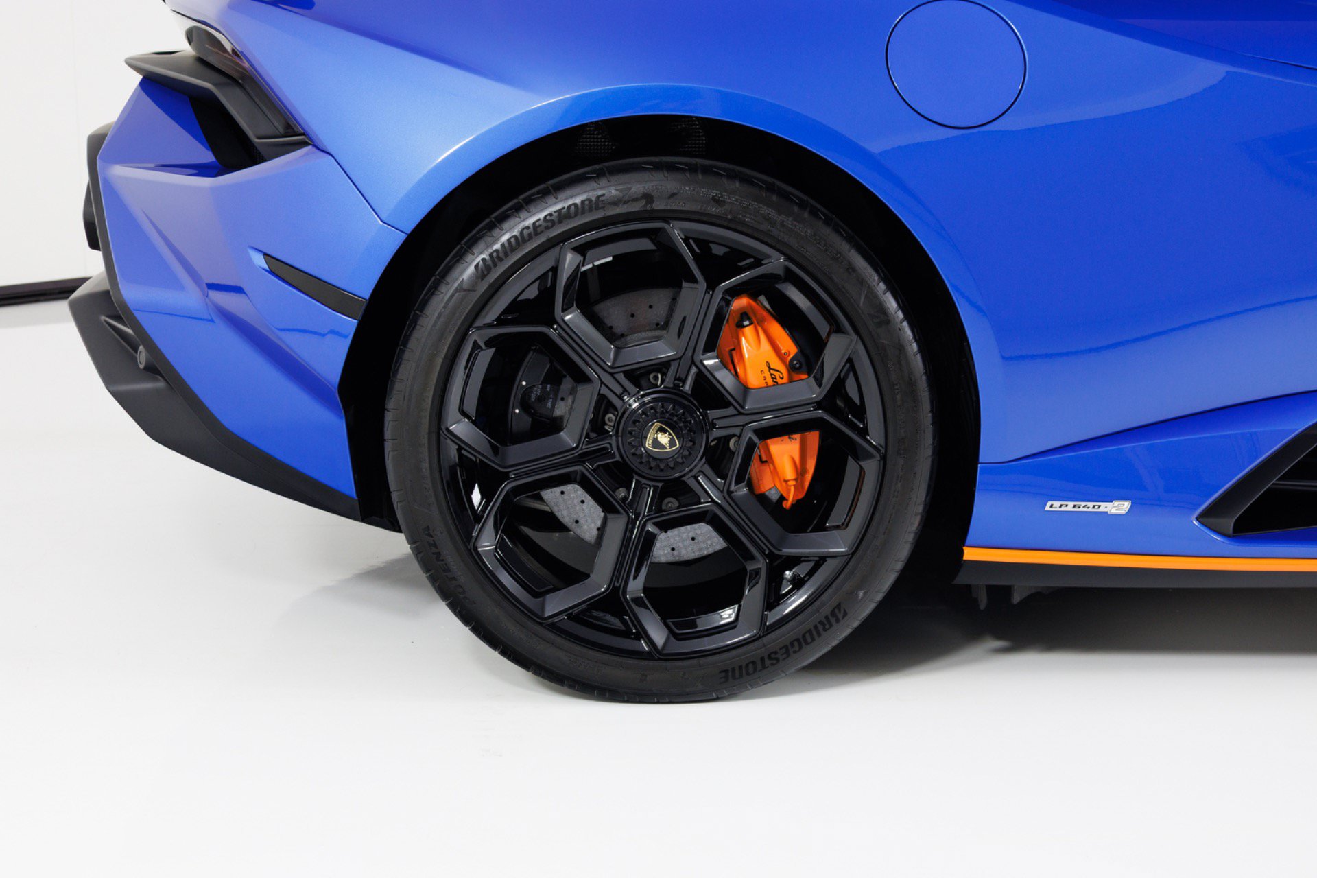 Used 2023 Lamborghini Huracan Tecnica RWD image 12