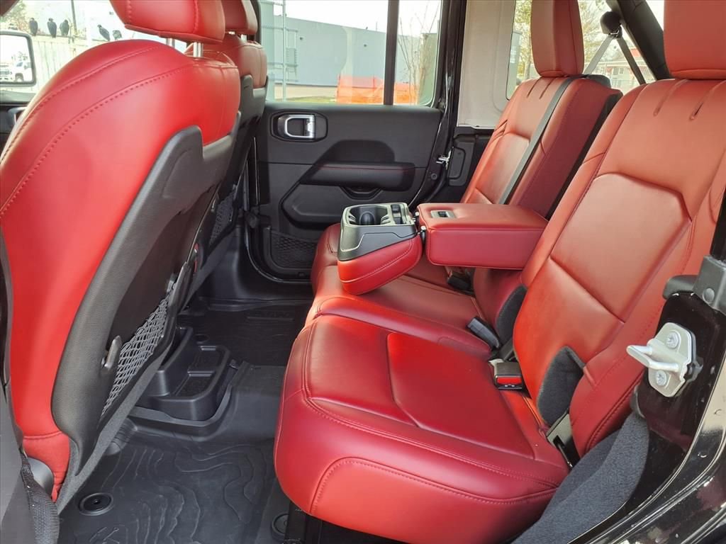 Used 2024 Jeep Wrangler Unlimited Rubicon 392 image 21