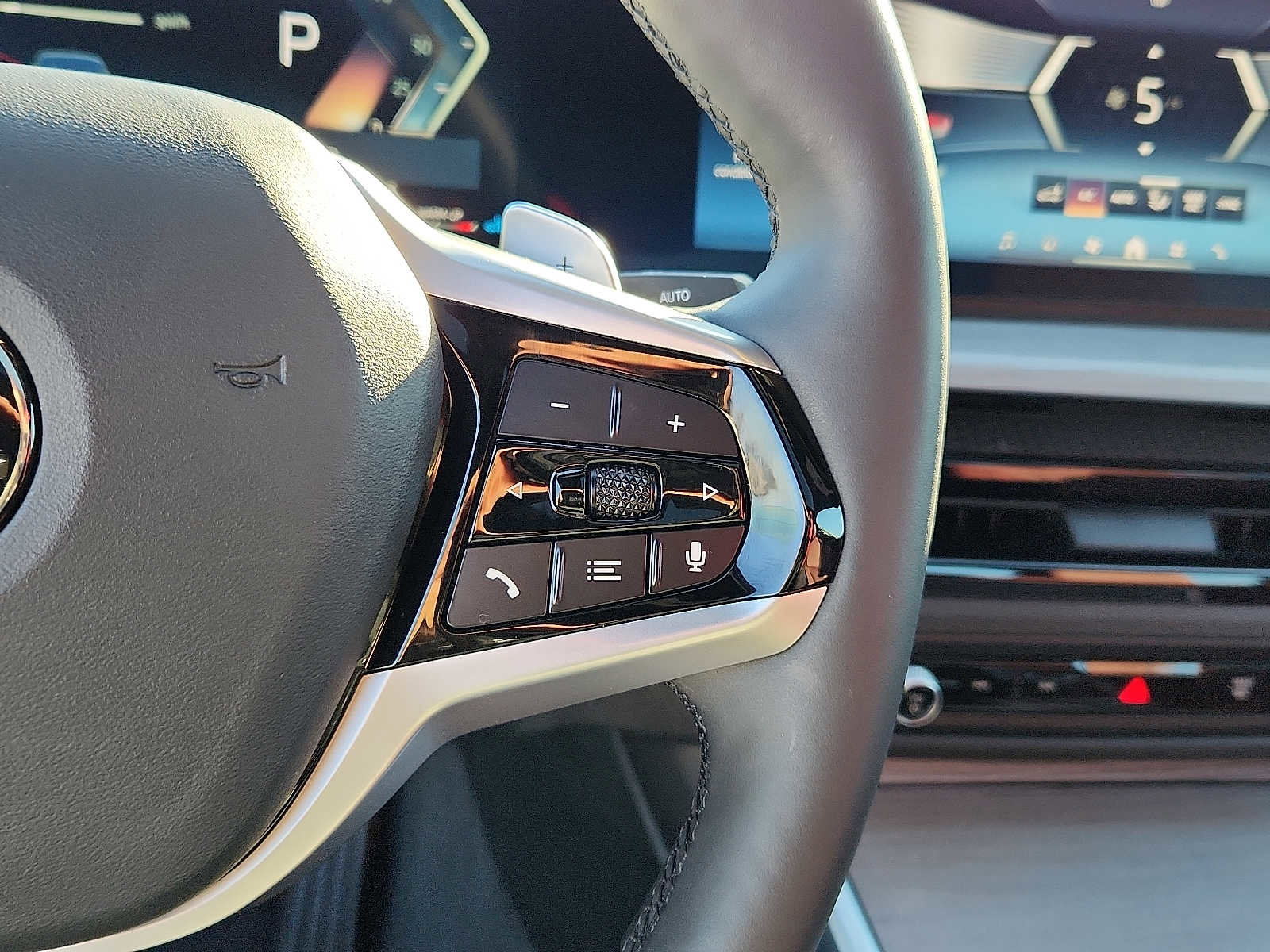 Used 2025 BMW 430i xDrive Coupe w/ Convenience Package AWD/4WD image 22