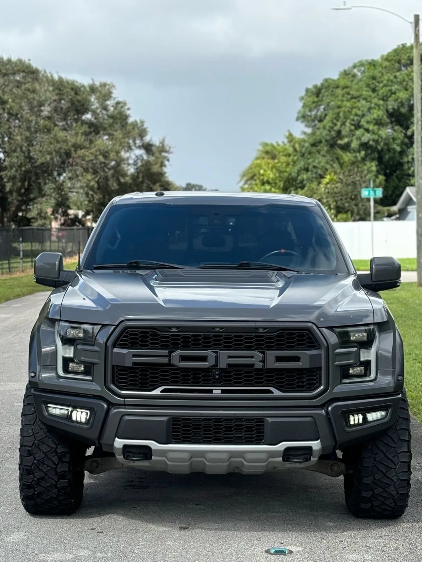 Used 2018 Ford F150 Raptor w/ Equipment Group 802A Luxury AWD/4WD image 12