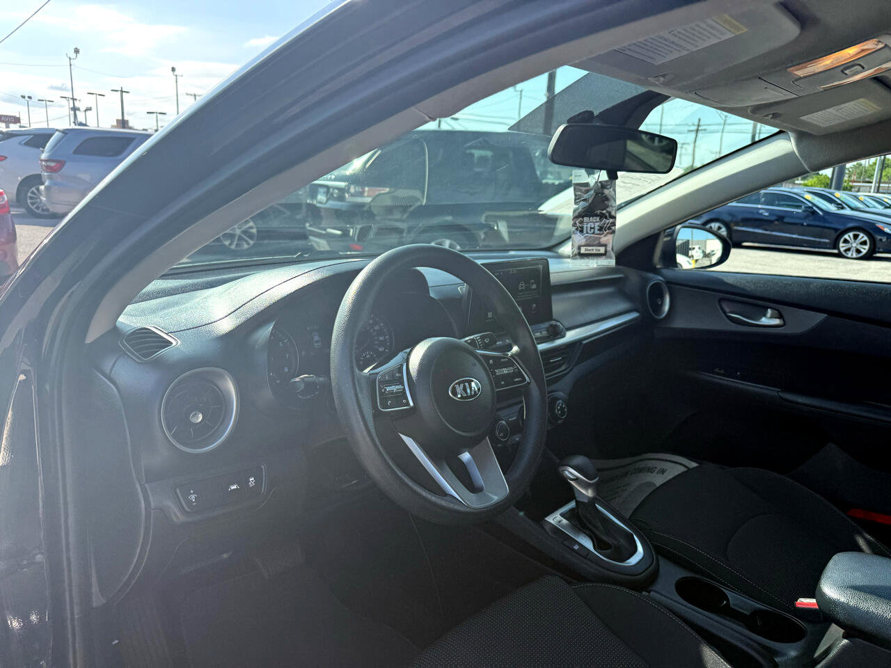 Used 2021 Kia Forte Sedan image 8