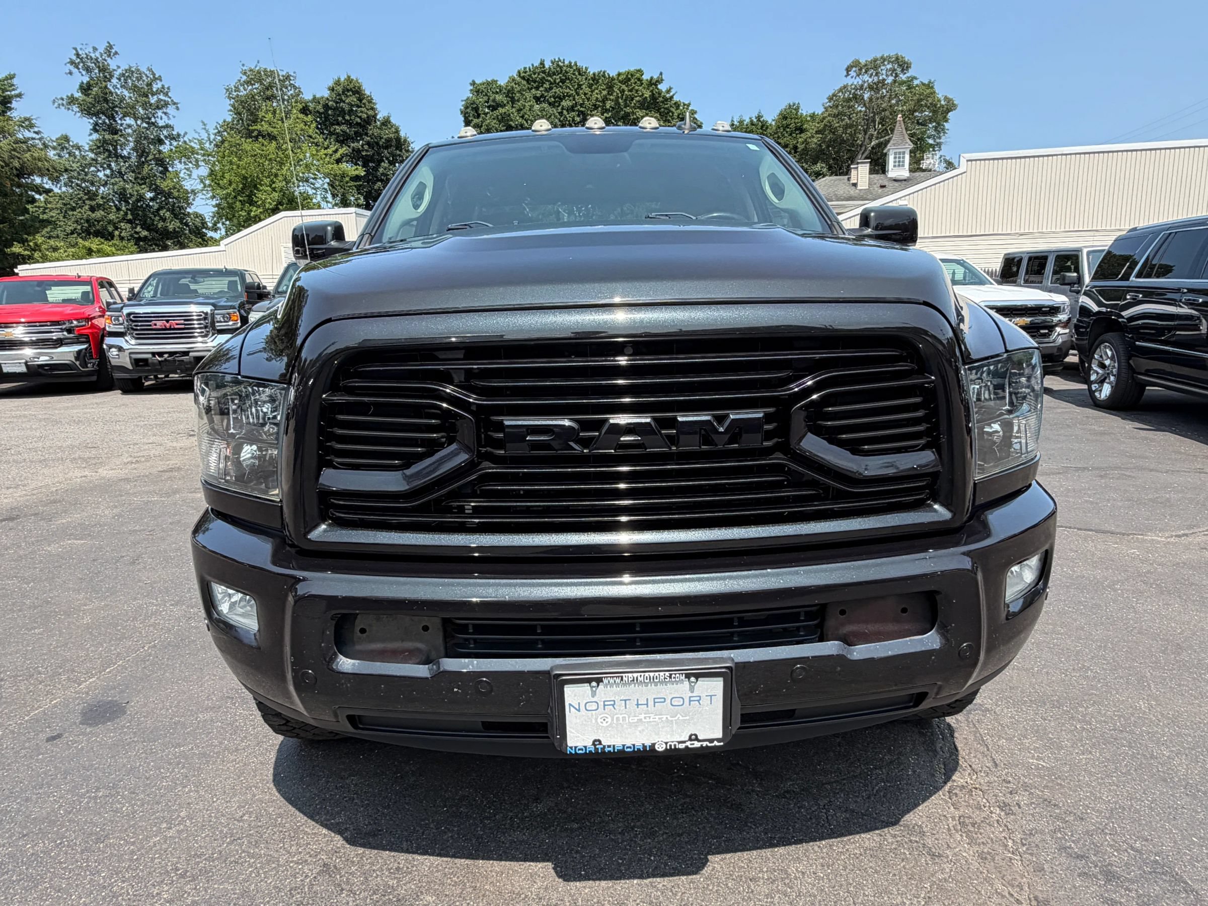 Used 2018 RAM 2500 Big Horn w/ Sport Appearance Group AWD/4WD image 11