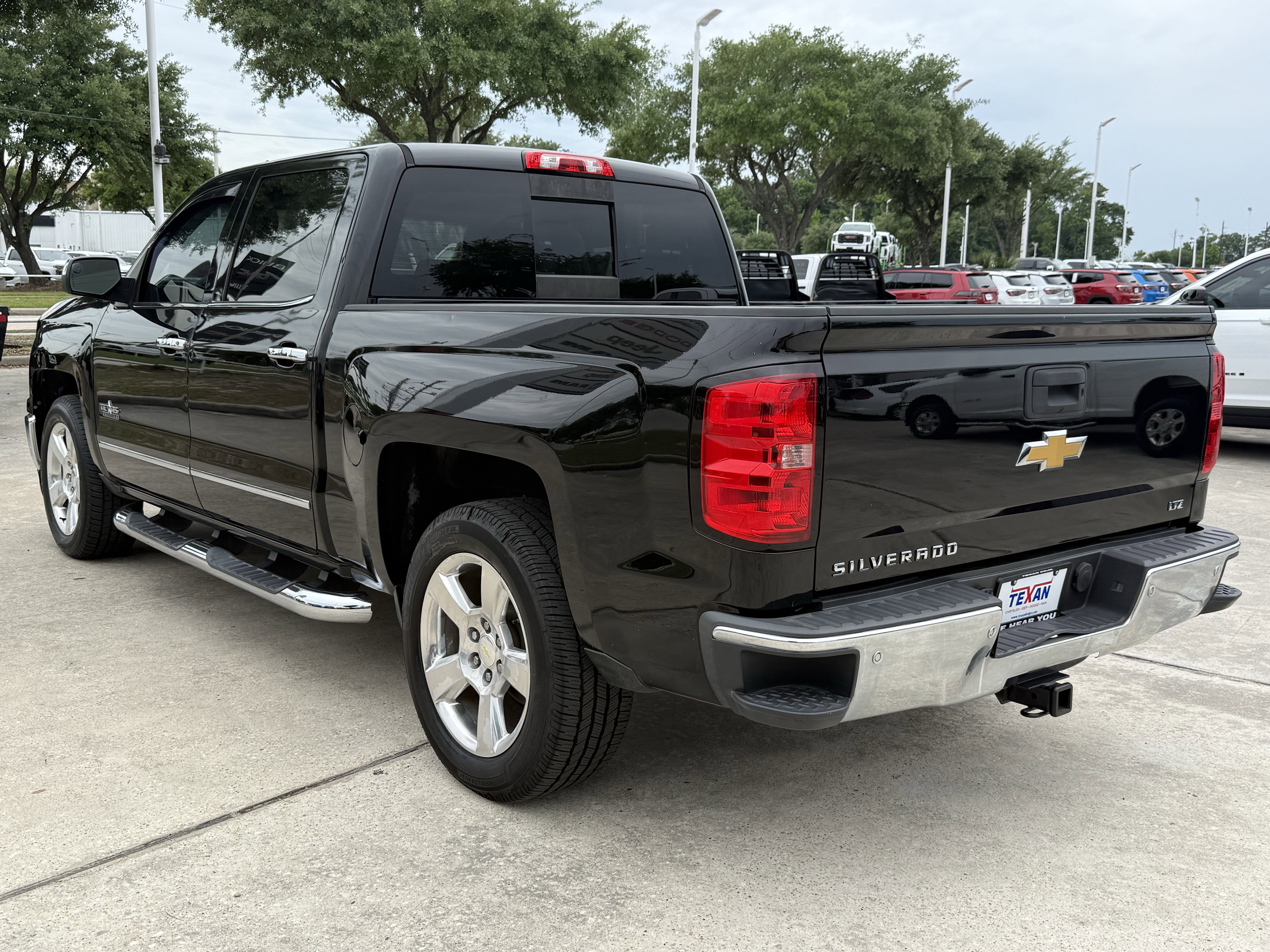 Used 2015 Chevrolet Silverado 1500 LTZ w/ Texas Edition, 1LZ Trim RWD image 7
