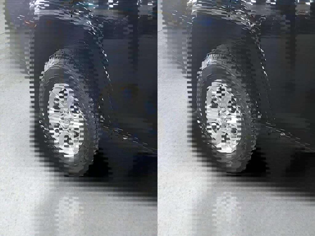 Used 2023 Toyota 4Runner SR5 Premium w/ Moonroof Package image 38