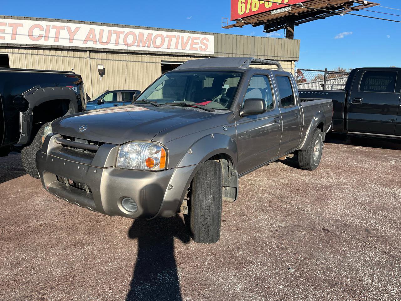 Used 2003 Nissan Frontier XE w/ XE Pwr Pkg image 2