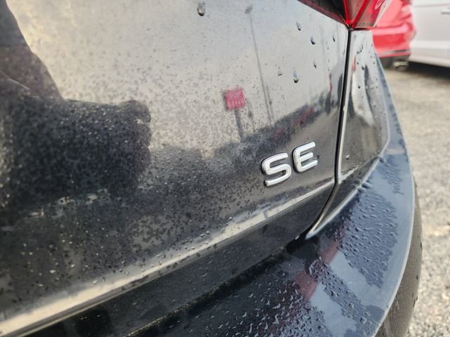 Used 2022 Volkswagen Jetta SE image 9