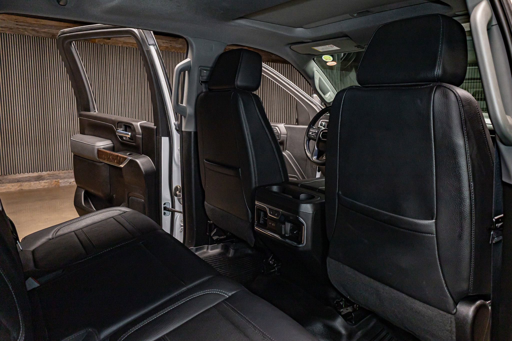 Used 2023 GMC Sierra 2500 Denali w/ Denali Ultimate Package image 26