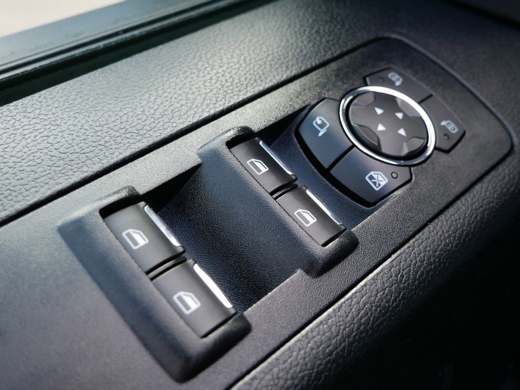 Used 2018 Ford F150 Lariat w/ Equipment Group 502A Luxury image 16