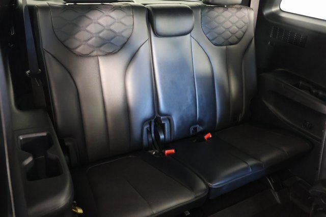 Used 2020 Hyundai Palisade Limited image 24