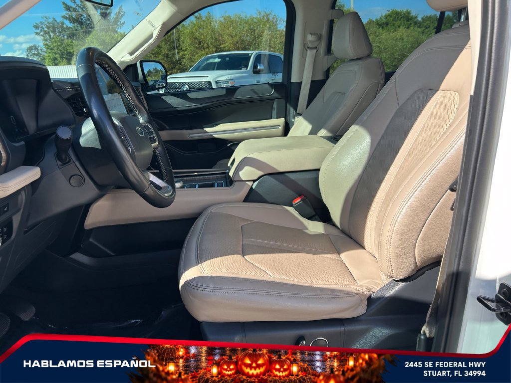 Used 2024 Ford Expedition Limited RWD image 9
