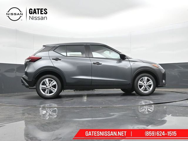 Used 2025 Nissan Kicks Play S image 41