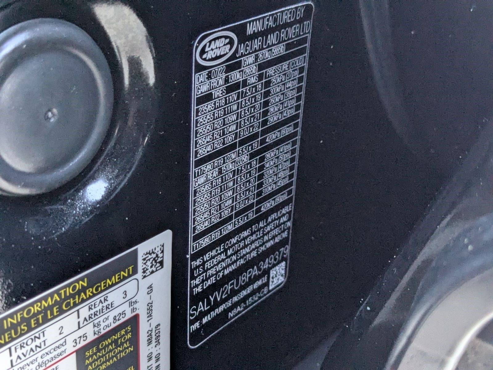 Used 2023 Land Rover Range Rover Velar HST image 28