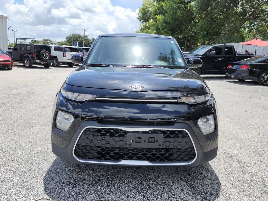 Certified 2021 Kia Soul LX FWD image 3