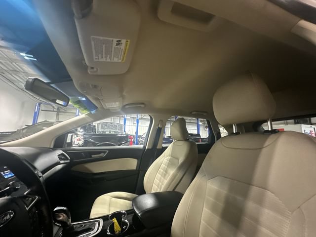 Used 2018 Ford Edge SEL FWD image 20