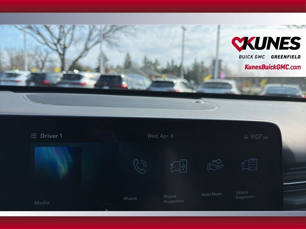 Used 2025 Hyundai Kona SEL image 23