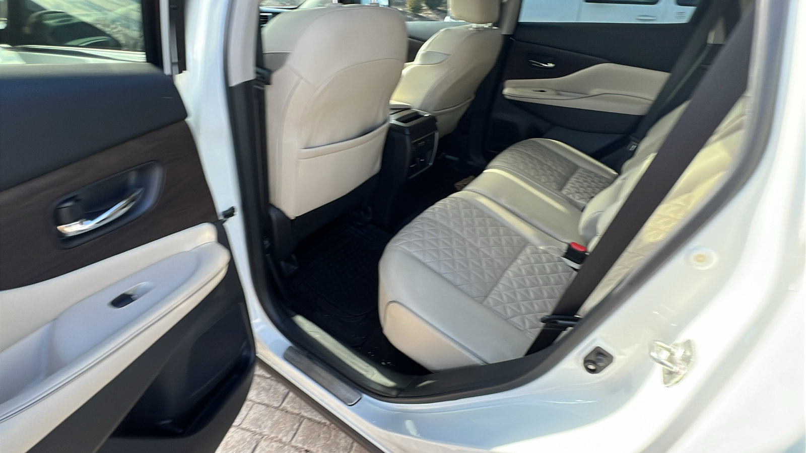 Used 2020 Nissan Murano Platinum image 25