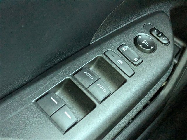 Used 2019 Honda Civic Touring image 31