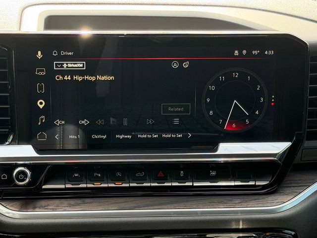 Certified 2026 GMC Sierra 1500 SLT w/ SLT Premium Package AWD/4WD image 18