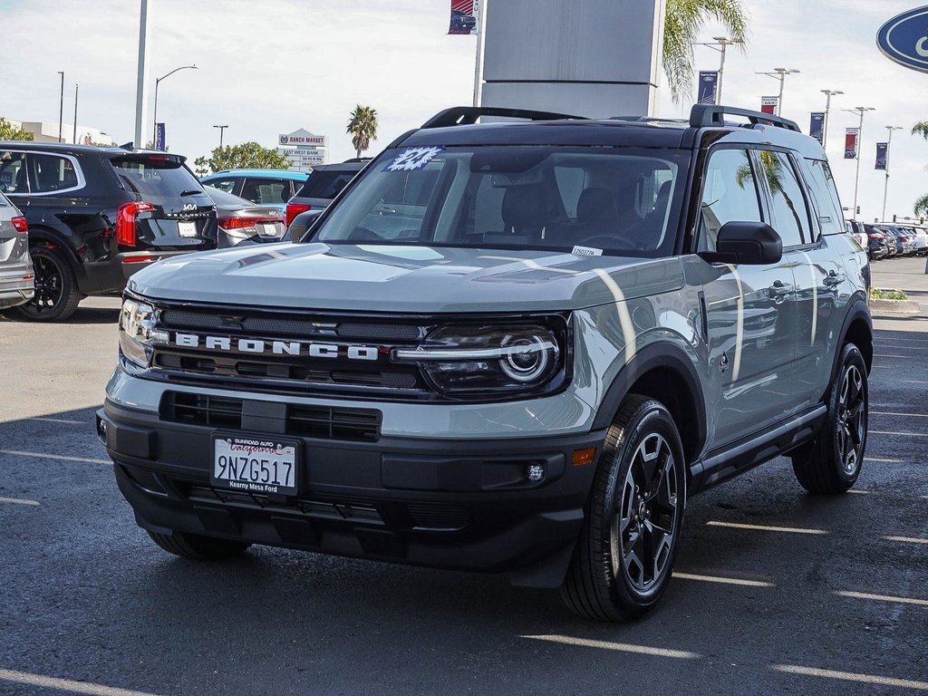 Used 2024 Ford Bronco Sport Outer Banks w/ Tech Package image 4