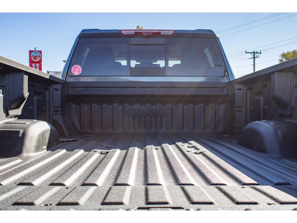 New 2026 GMC Sierra 3500 Denali w/ Denali Reserve Package image 12