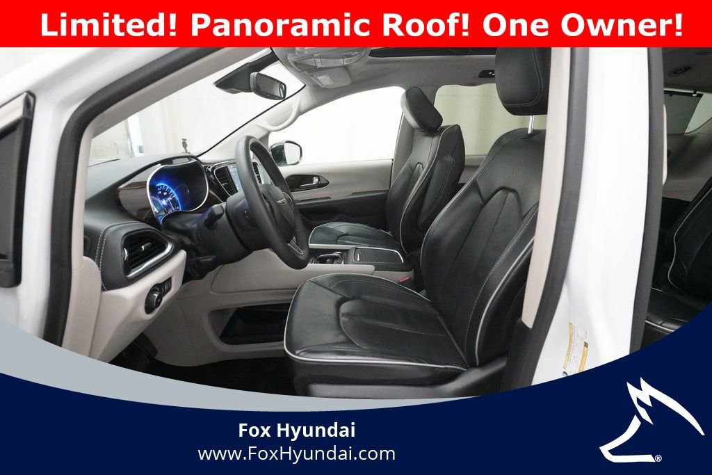 Used 2024 Chrysler Pacifica Limited image 7