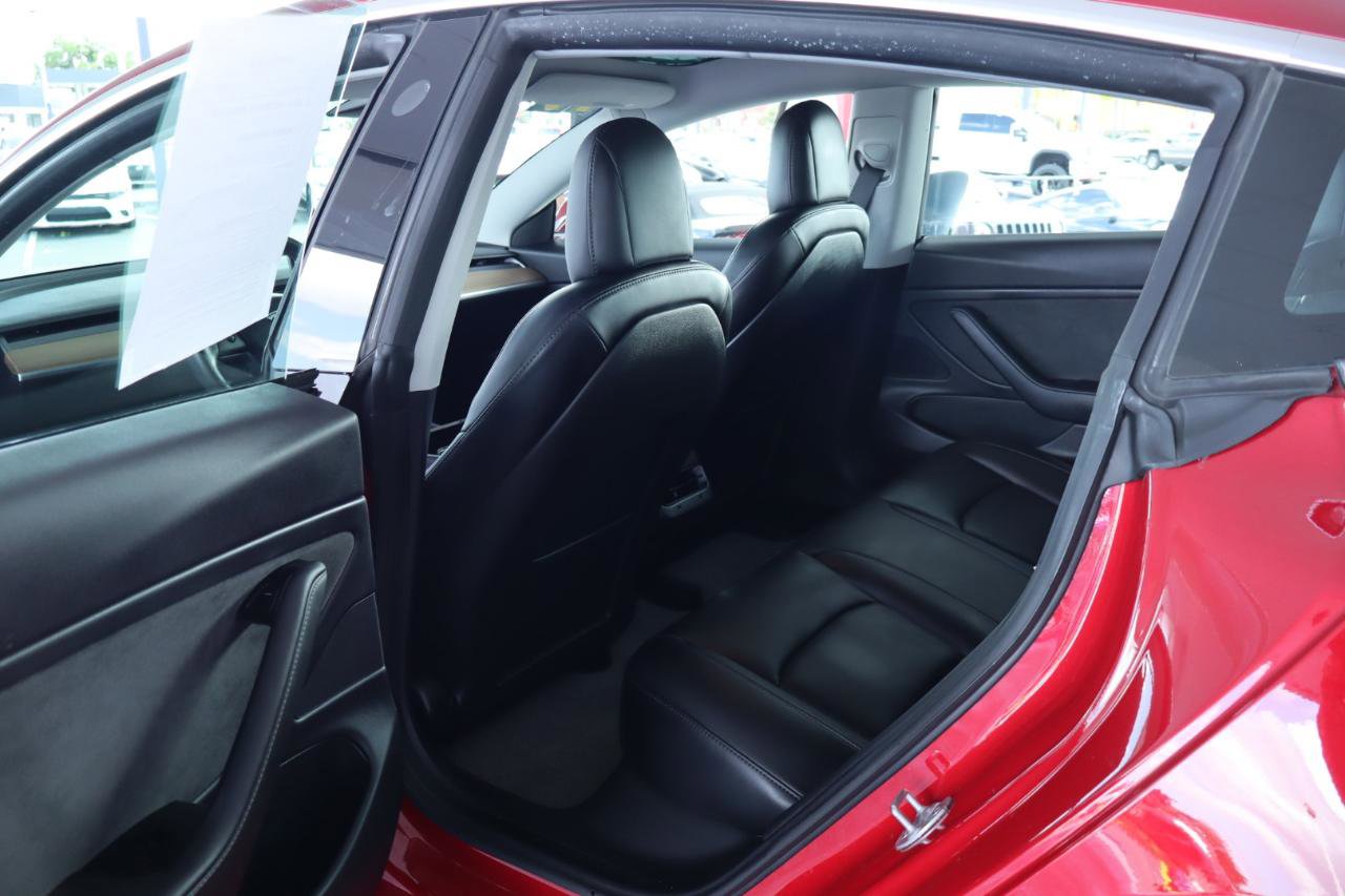 Used 2019 Tesla Model 3 Long Range image 28