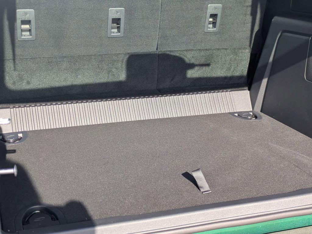 New 2025 Ford Bronco 4-Door image 16