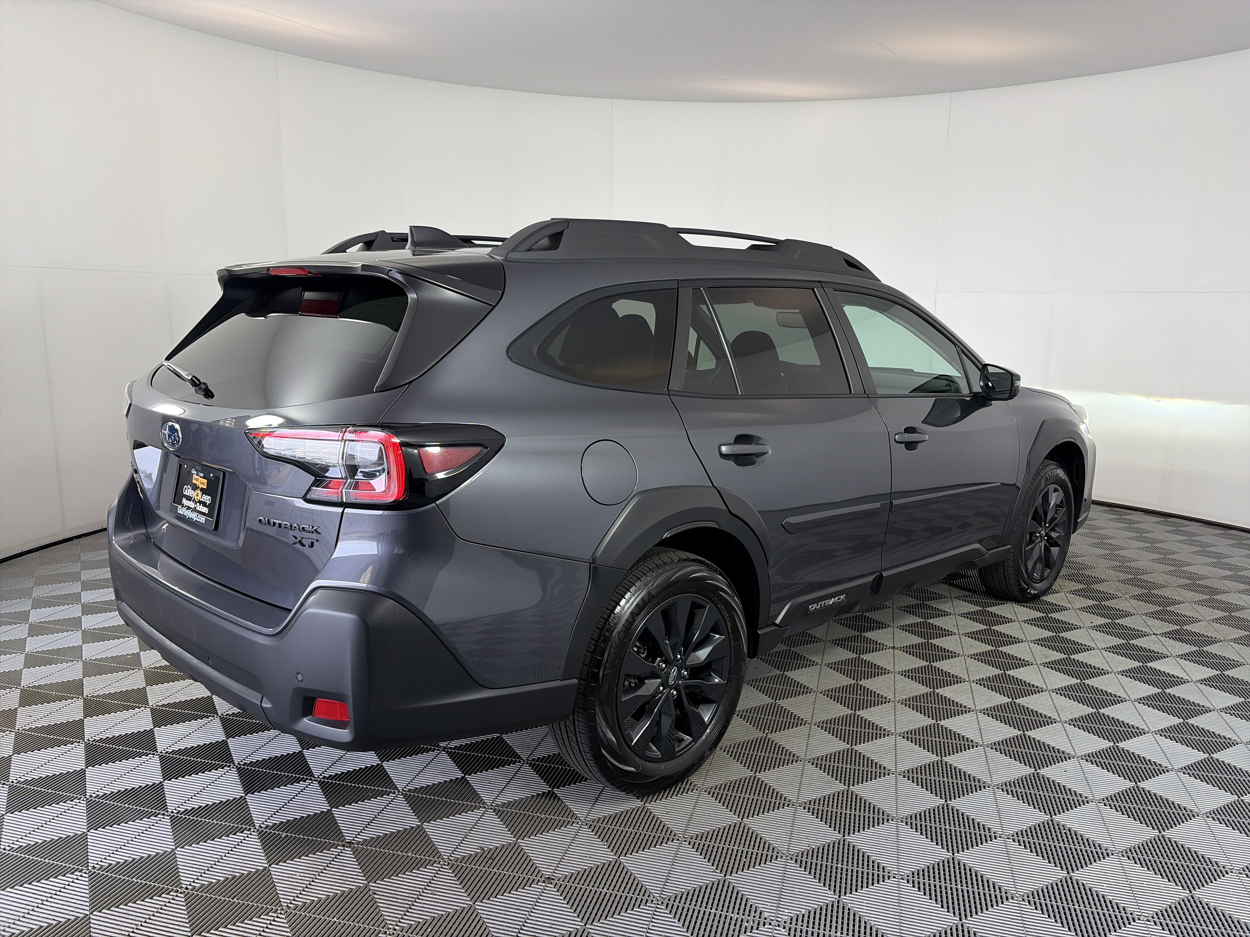 Used 2024 Subaru Outback Onyx Edition XT AWD/4WD image 10