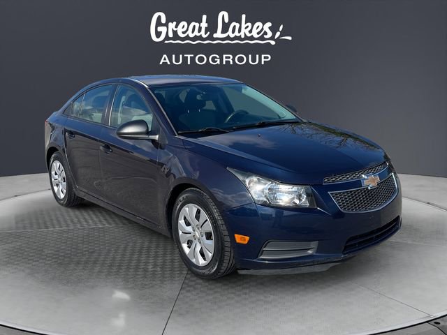 Used 2014 Chevrolet Cruze LS image 7