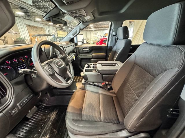 New 2026 GMC Sierra 3500 Pro w/ Convenience Package image 15