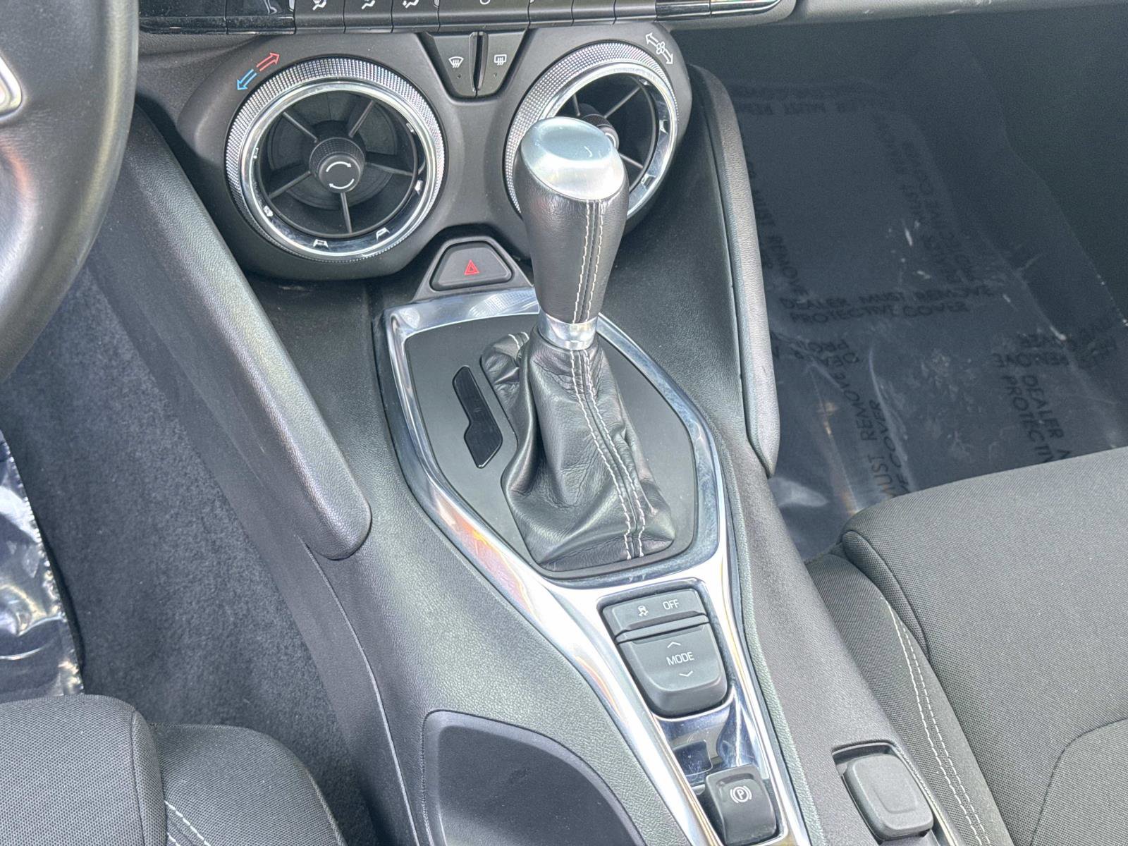 Used 2021 Chevrolet Camaro LT image 5