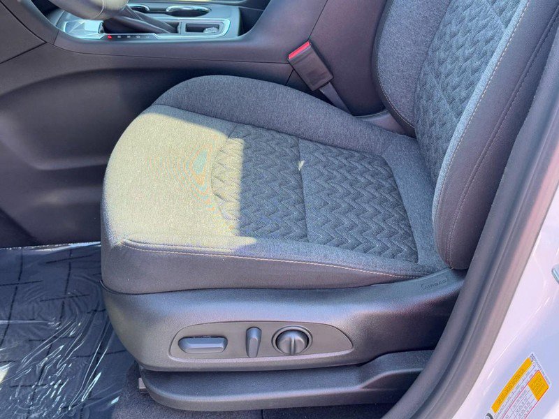 Used 2022 Chevrolet Equinox LT image 23