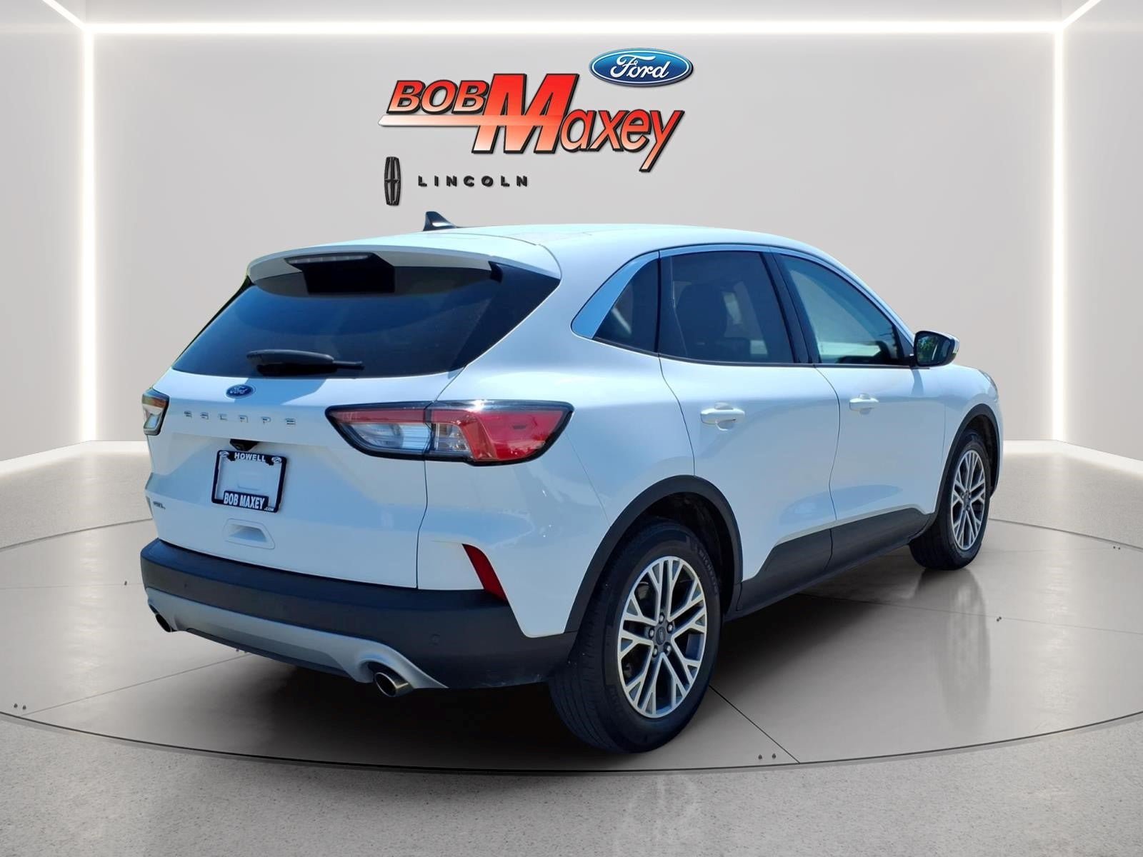 Used 2022 Ford Escape SEL FWD image 4