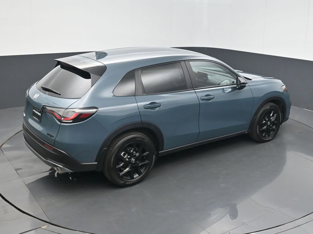 Certified 2025 Honda HR-V Sport image 21
