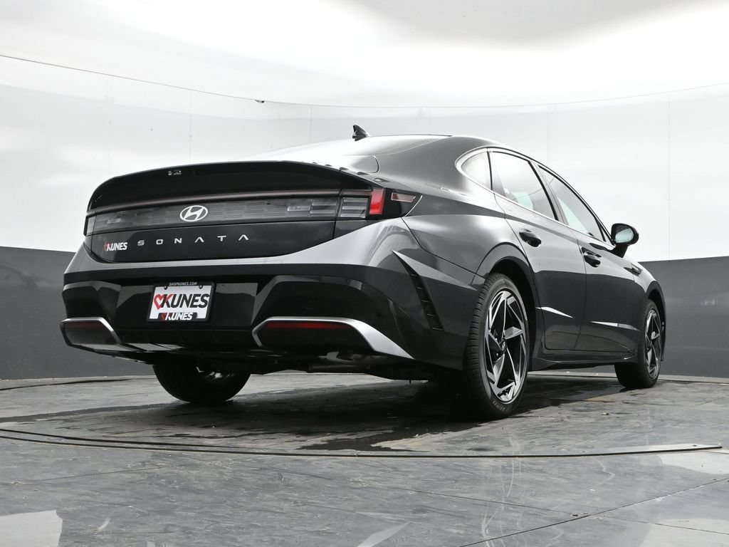 New 2026 Hyundai Sonata SEL FWD image 20