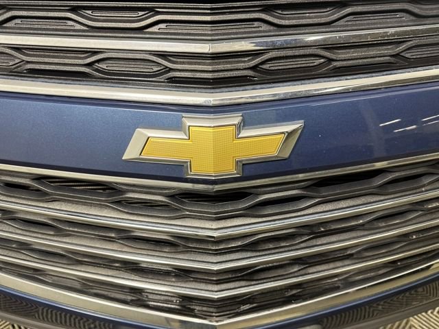 Used 2017 Chevrolet Equinox LT w/ Convenience Package image 9