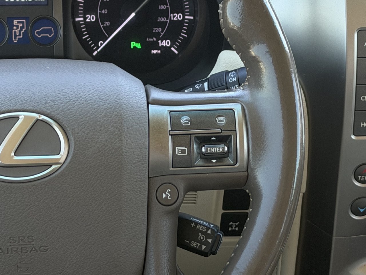 Used 2018 Lexus GX 460 Premium AWD/4WD image 14