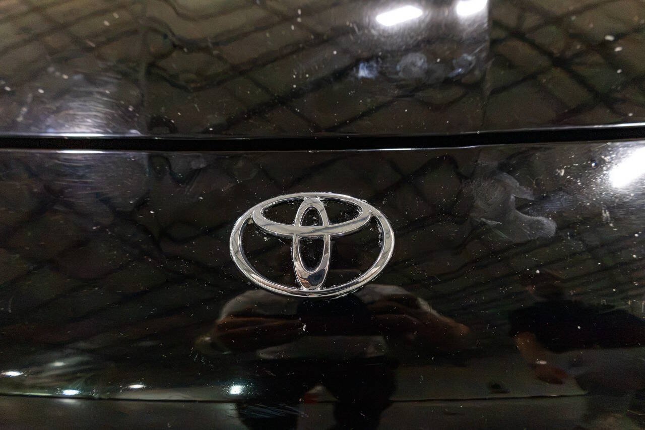 Used 2000 Toyota MR2 RWD image 34