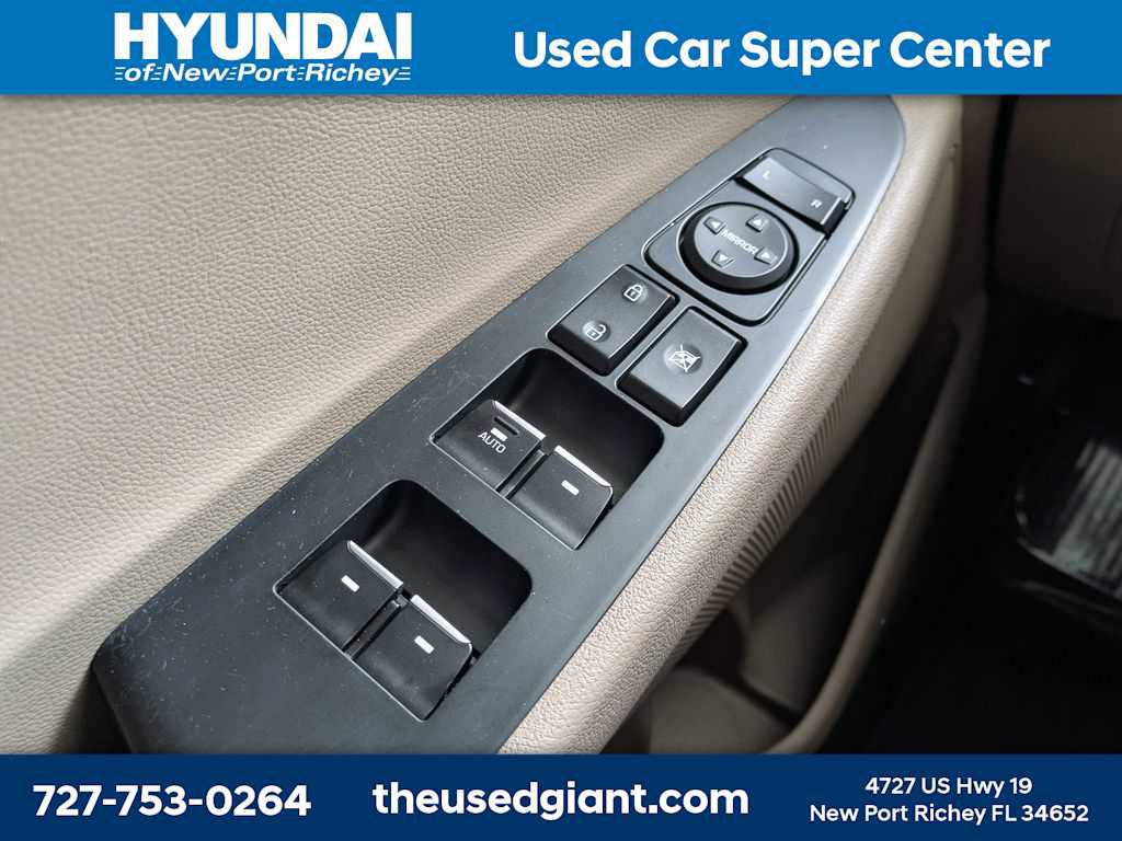 Used 2019 Hyundai Tucson Limited FWD image 28