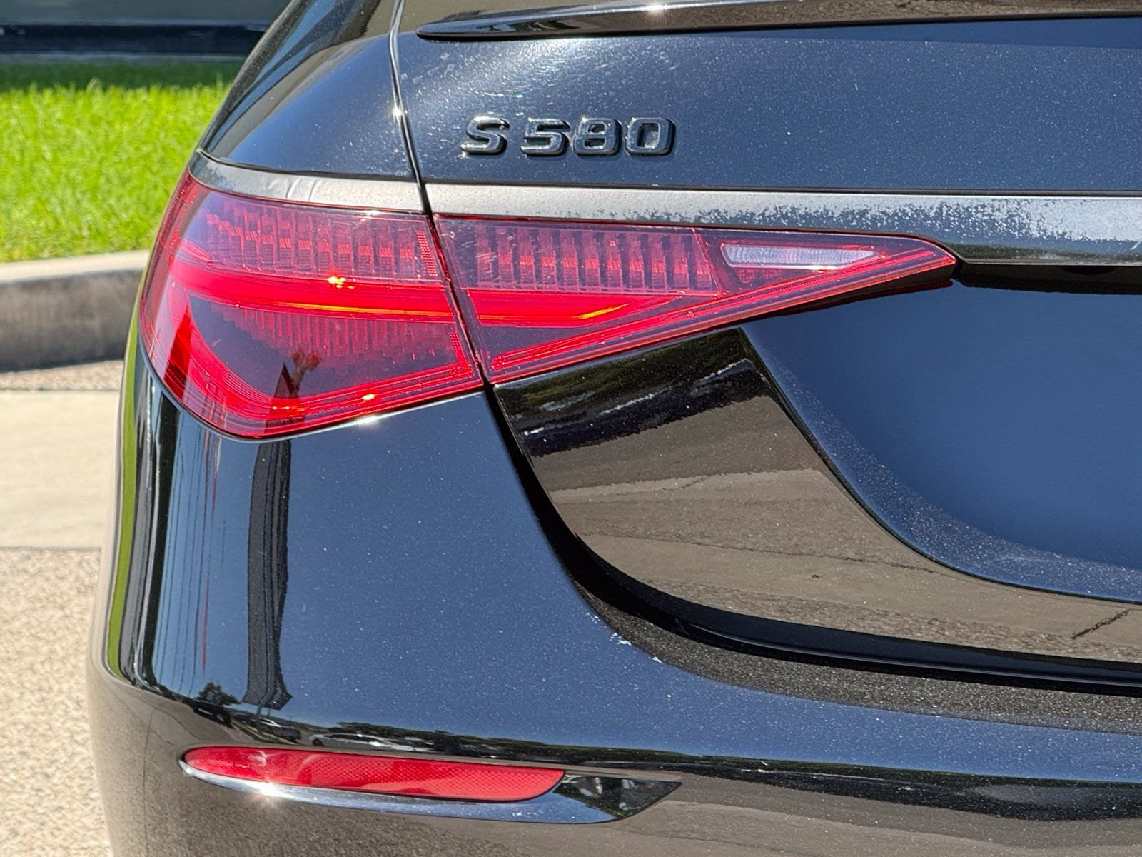 Used 2021 Mercedes-Benz S 580 4MATIC Sedan image 11