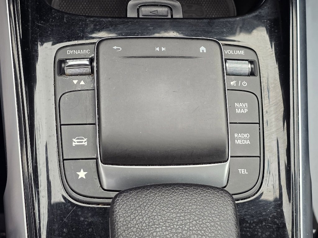 Used 2021 Mercedes-Benz GLB 250 image 19